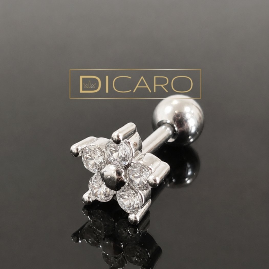 Piercing do ucha Mini Flower s bielymi kryštálikmi – strieborný